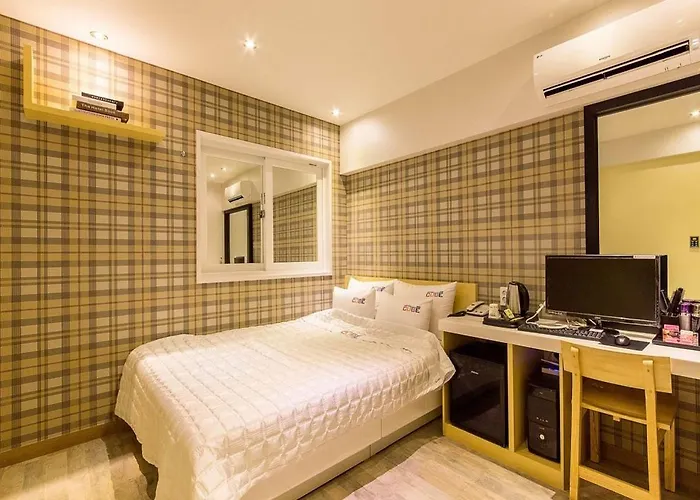 Motel Oncheonjang Cube Busan